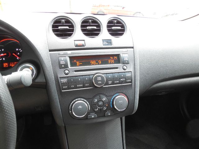 2008 Nissan Altima Pickupslt Quad Cab SWB 4WD 4x4 Truck