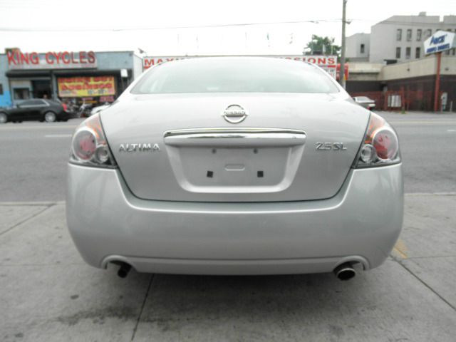 2008 Nissan Altima SLT Quad Cab 2WD