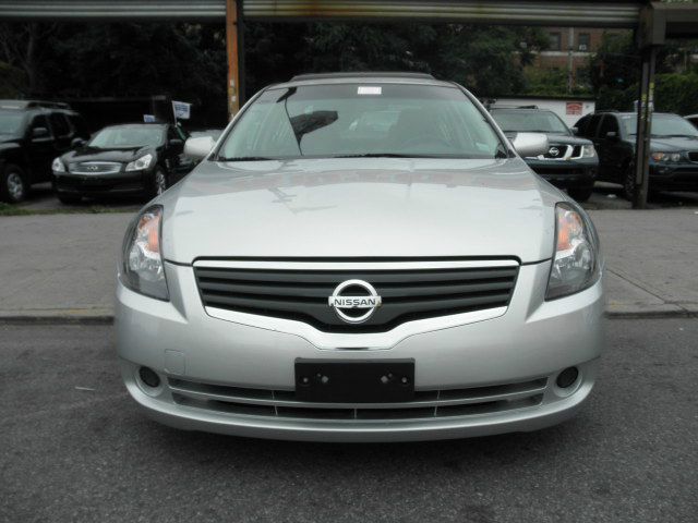 2008 Nissan Altima SLT Quad Cab 2WD