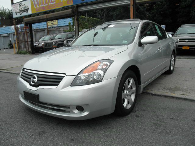 2008 Nissan Altima SLT Quad Cab 2WD