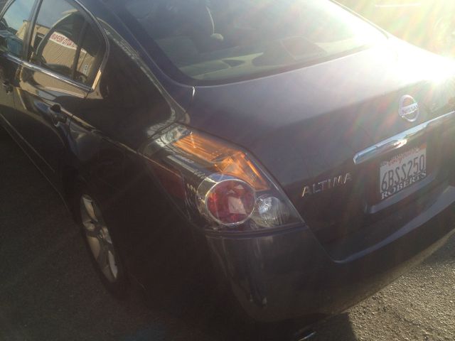 2008 Nissan Altima Pickupslt Quad Cab SWB 4WD 4x4 Truck