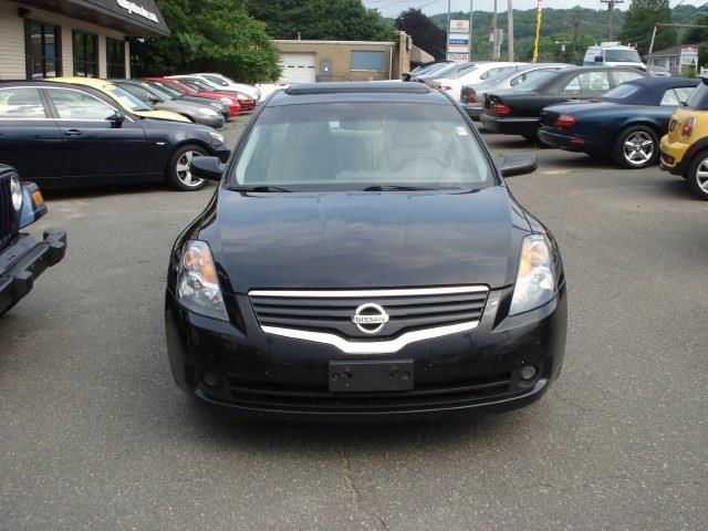 2008 Nissan Altima Laramie Quad Cab 4WD