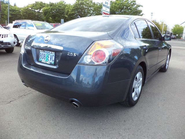 2008 Nissan Altima Pickupslt Quad Cab SWB 4WD 4x4 Truck