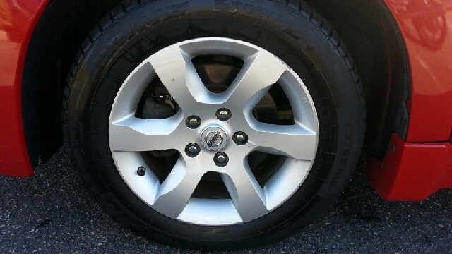 2008 Nissan Altima 1500 Van