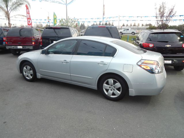 2008 Nissan Altima Pickupslt Quad Cab SWB 4WD 4x4 Truck