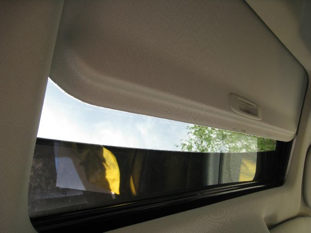 2008 Nissan Altima 1500 Van