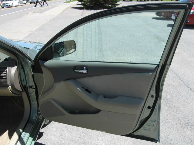 2008 Nissan Altima Pickupslt Quad Cab SWB 4WD 4x4 Truck