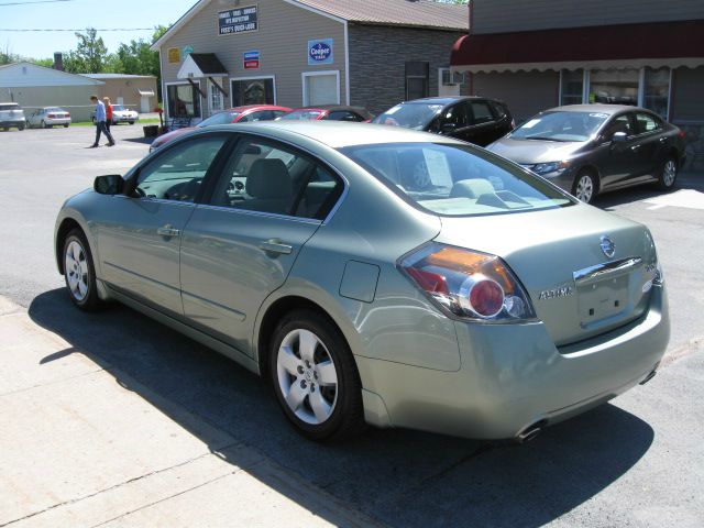 2008 Nissan Altima Pickupslt Quad Cab SWB 4WD 4x4 Truck