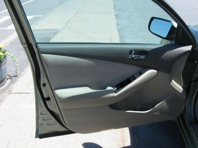 2008 Nissan Altima Pickupslt Quad Cab SWB 4WD 4x4 Truck