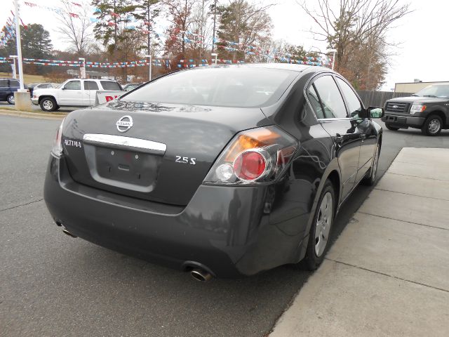 2008 Nissan Altima Pickupslt Quad Cab SWB 4WD 4x4 Truck