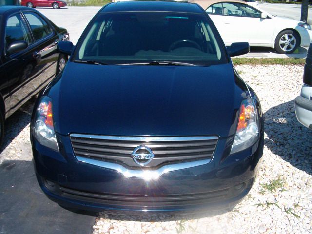 2008 Nissan Altima Pickupslt Quad Cab SWB 4WD 4x4 Truck