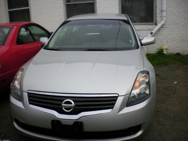 2009 Nissan Altima GS-R