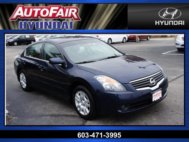 2009 Nissan Altima 4WD Crew Cab 140.5 Laramie