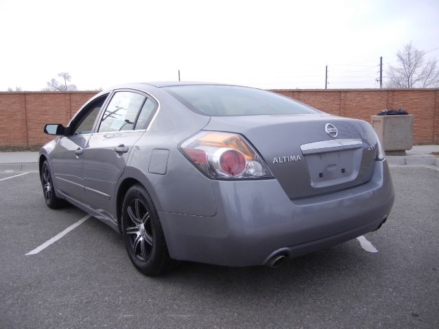 2009 Nissan Altima GS-R