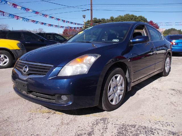 2009 Nissan Altima Pickupslt Quad Cab SWB 4WD 4x4 Truck