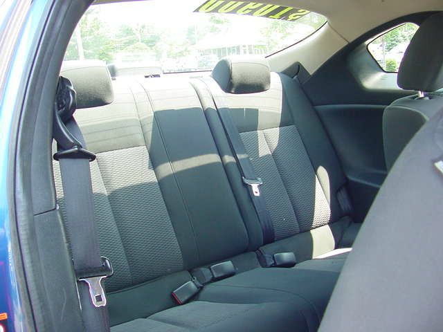 2009 Nissan Altima 1500 Van