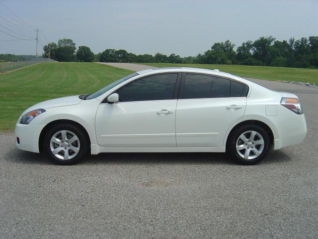 2009 Nissan Altima ST SLT SXT Laramie