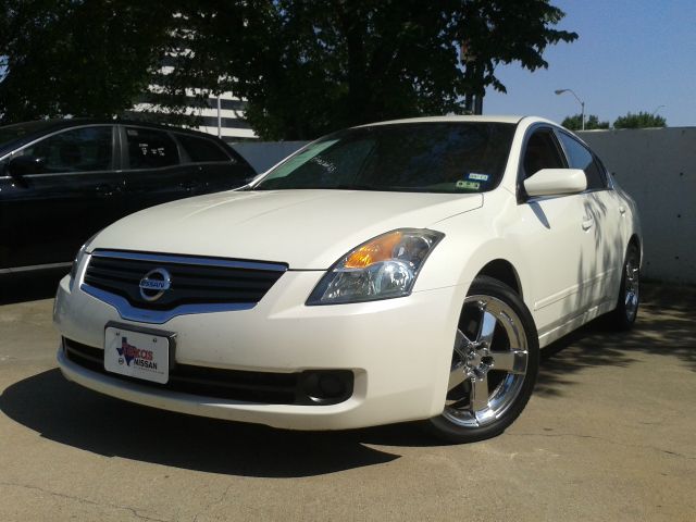 2009 Nissan Altima Pickupslt Quad Cab SWB 4WD 4x4 Truck