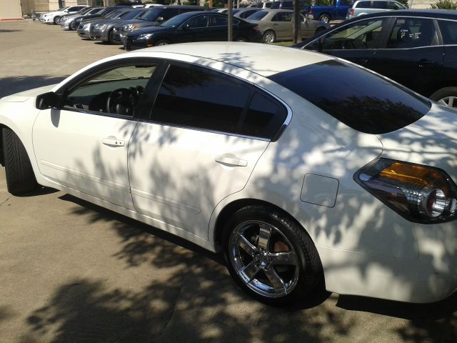 2009 Nissan Altima Pickupslt Quad Cab SWB 4WD 4x4 Truck