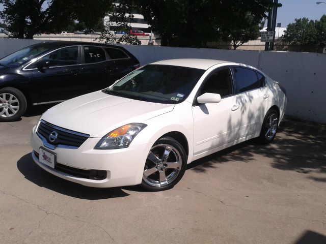 2009 Nissan Altima Pickupslt Quad Cab SWB 4WD 4x4 Truck
