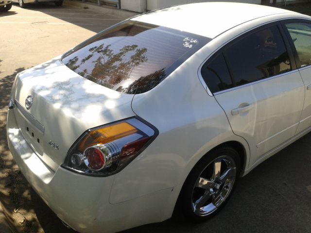 2009 Nissan Altima Pickupslt Quad Cab SWB 4WD 4x4 Truck