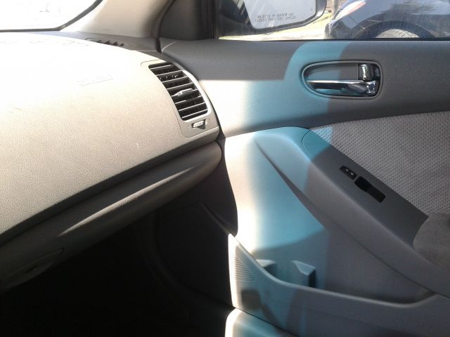 2009 Nissan Altima Pickupslt Quad Cab SWB 4WD 4x4 Truck