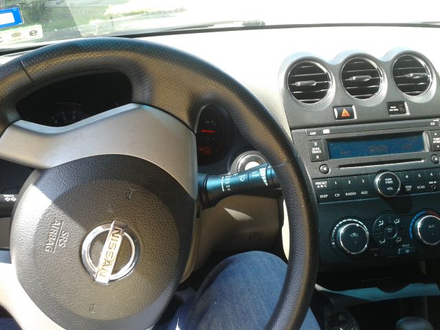 2009 Nissan Altima Pickupslt Quad Cab SWB 4WD 4x4 Truck