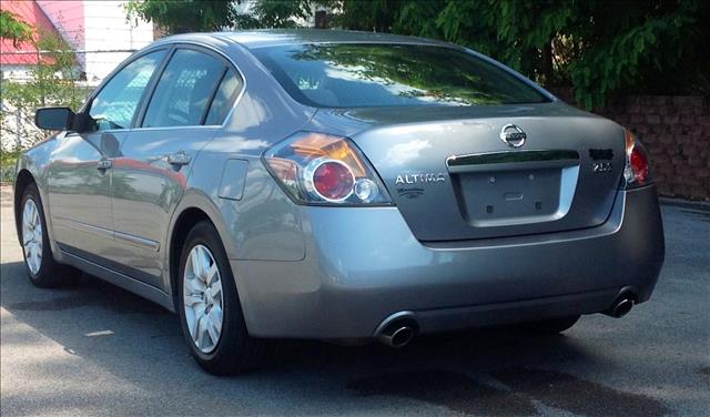 2009 Nissan Altima Pickupslt Quad Cab SWB 4WD 4x4 Truck