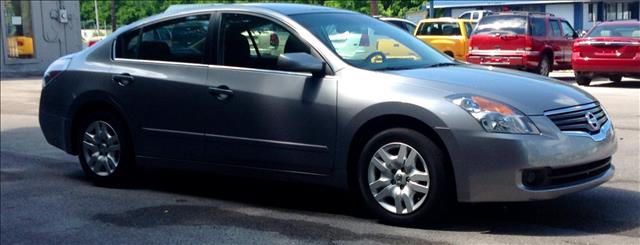 2009 Nissan Altima Pickupslt Quad Cab SWB 4WD 4x4 Truck