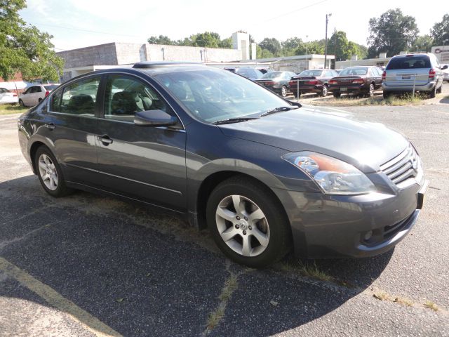 2009 Nissan Altima Pickupslt Quad Cab SWB 4WD 4x4 Truck