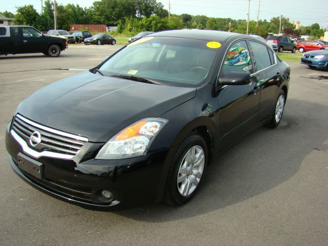 2009 Nissan Altima Pickupslt Quad Cab SWB 4WD 4x4 Truck