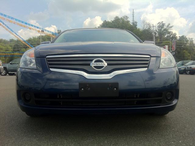 2009 Nissan Altima Unknown