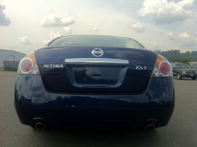 2009 Nissan Altima Unknown