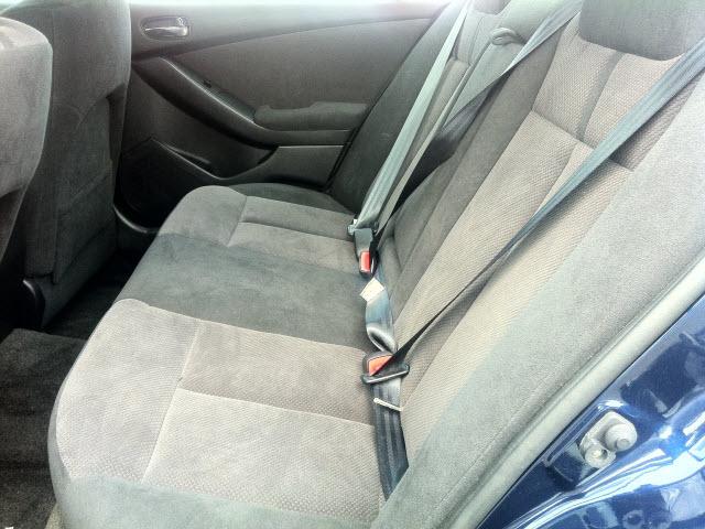 2009 Nissan Altima Unknown