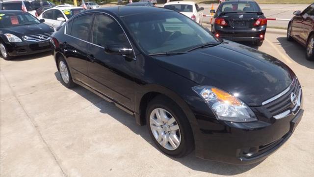 2009 Nissan Altima Mountaineer