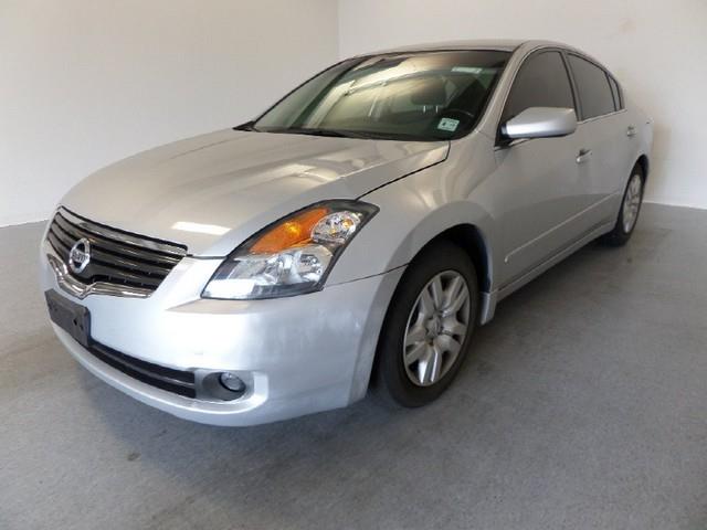 2009 Nissan Altima Pickupslt Quad Cab SWB 4WD 4x4 Truck