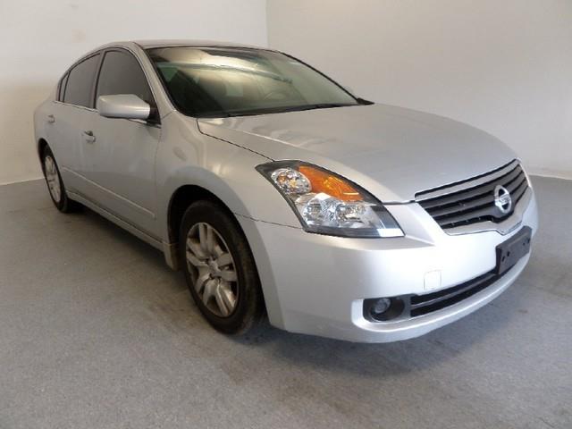 2009 Nissan Altima Pickupslt Quad Cab SWB 4WD 4x4 Truck