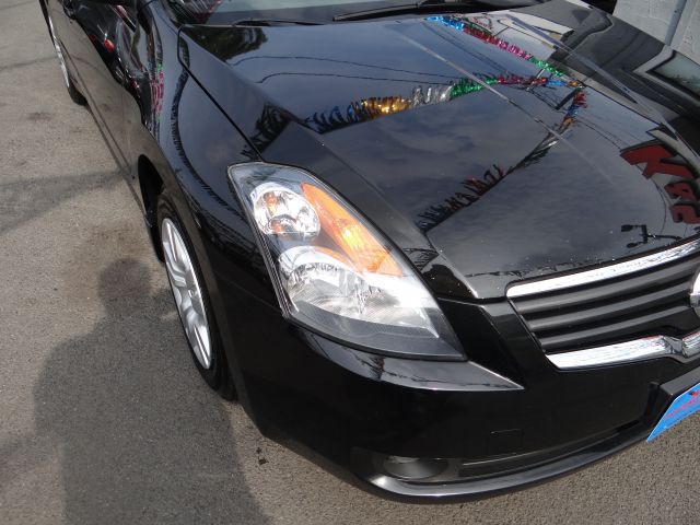 2009 Nissan Altima Pickupslt Quad Cab SWB 4WD 4x4 Truck