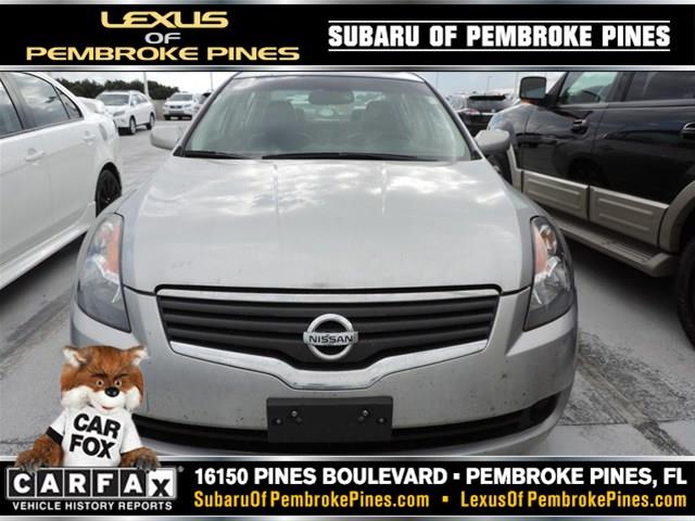2009 Nissan Altima SLT Quad Cab 2WD