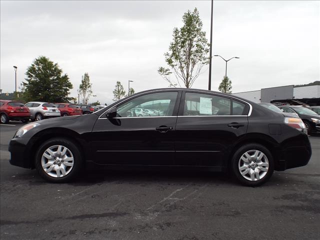 2009 Nissan Altima GS-R