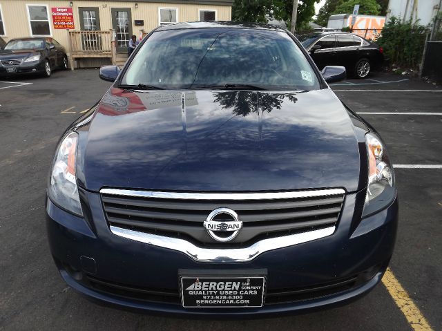 2009 Nissan Altima Pickupslt Quad Cab SWB 4WD 4x4 Truck