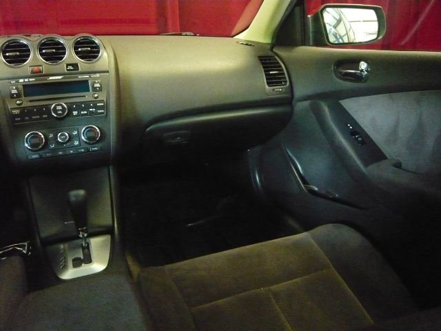2009 Nissan Altima Pickupslt Quad Cab SWB 4WD 4x4 Truck