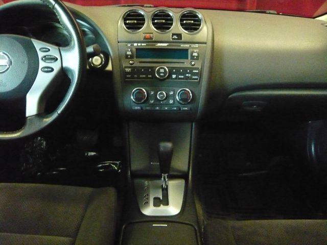 2009 Nissan Altima Pickupslt Quad Cab SWB 4WD 4x4 Truck