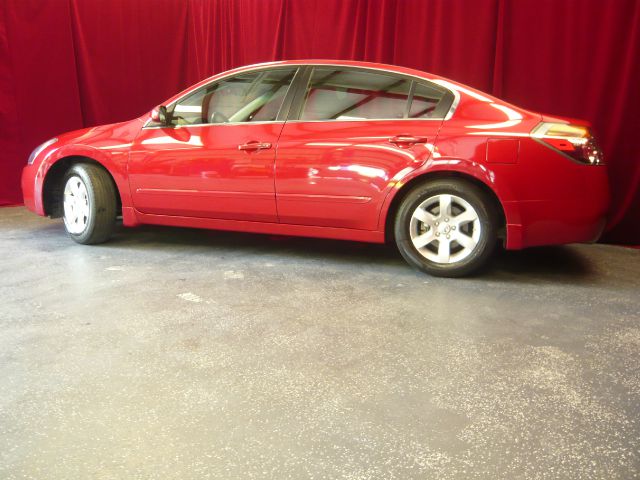 2009 Nissan Altima Pickupslt Quad Cab SWB 4WD 4x4 Truck