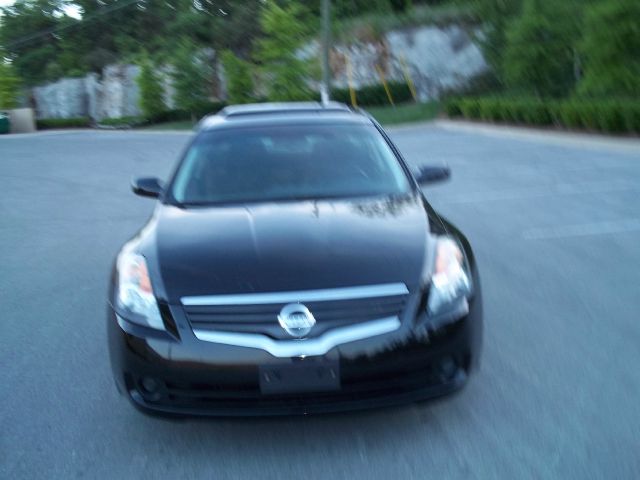 2009 Nissan Altima Pickupslt Quad Cab SWB 4WD 4x4 Truck