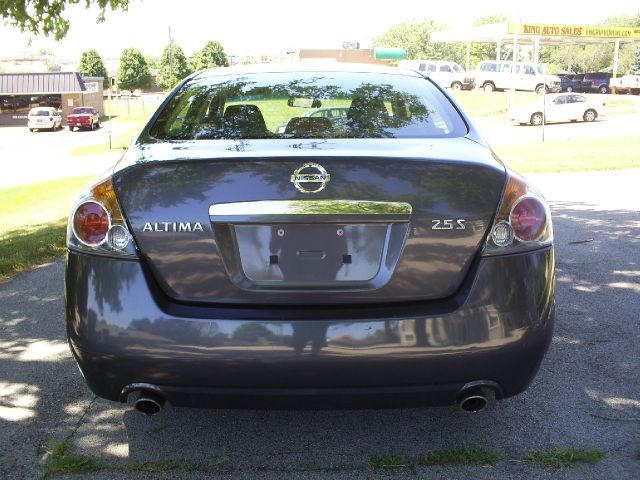 2009 Nissan Altima GS-R
