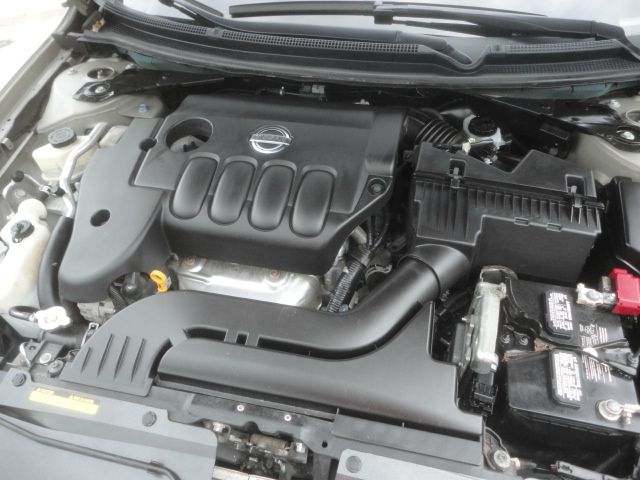2009 Nissan Altima Unknown