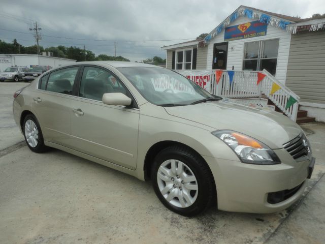2009 Nissan Altima Unknown