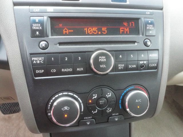 2009 Nissan Altima Unknown