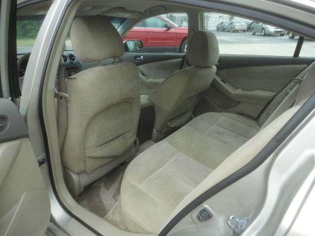 2009 Nissan Altima Unknown